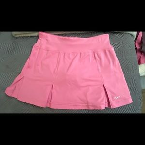 Nike tennis Skirt small